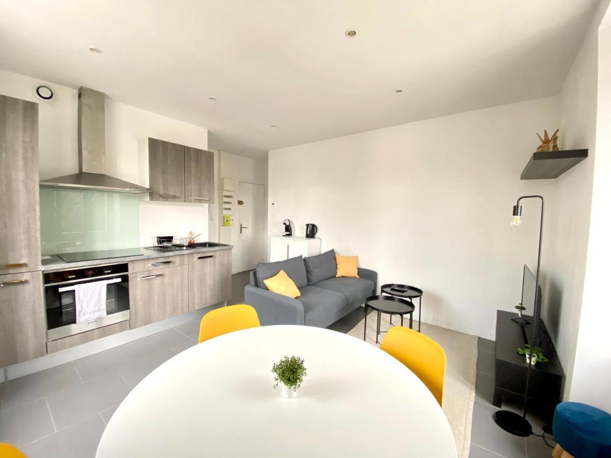 Magnifique T2 40M2 Lumineux, Moderne Et Renove Avec Fibre Apartment Belfort Exterior photo
